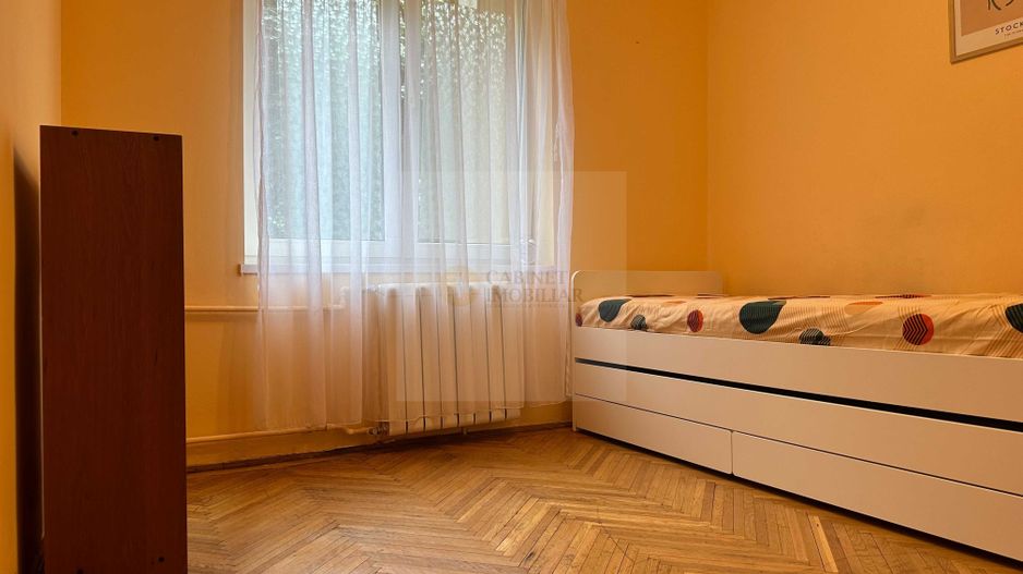 2 camere | Piata Romana - A.S.E | Etaj 1/8 - Poză 3