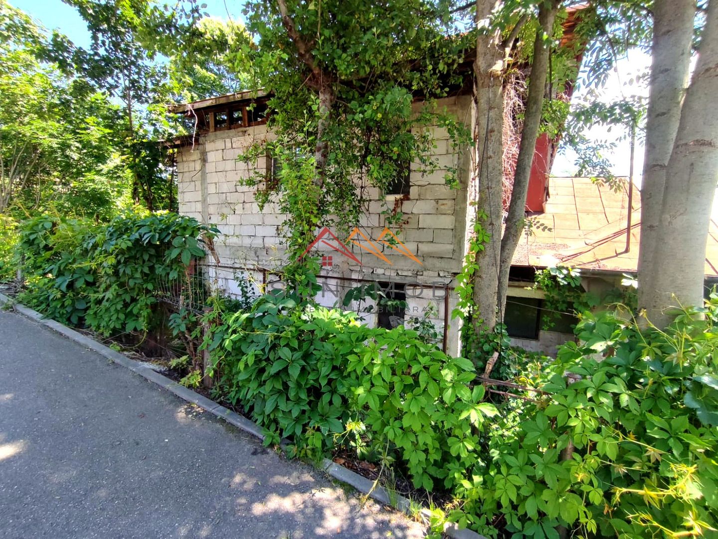 TEREN 986 MP SI CONSTRUCTIE NEFINALIZATA, CAMPINA - ZONA CENTRALA - Poză 3