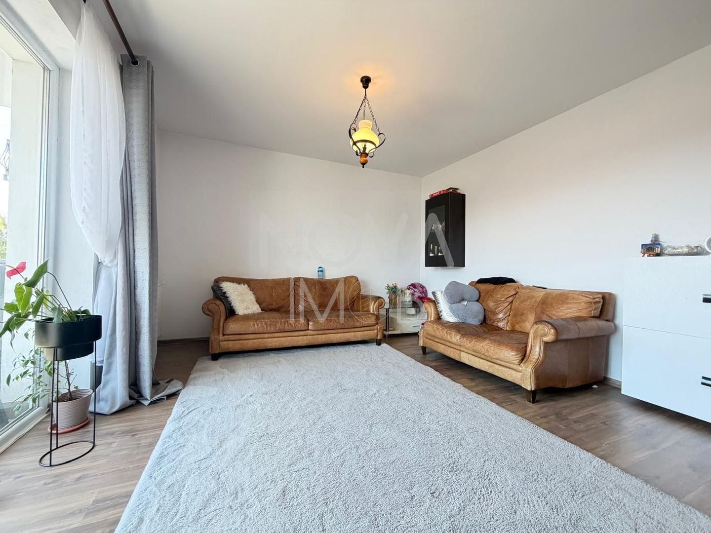Apartament 3 camere decomandat, etajul 1,  Selimbar - Poză 3