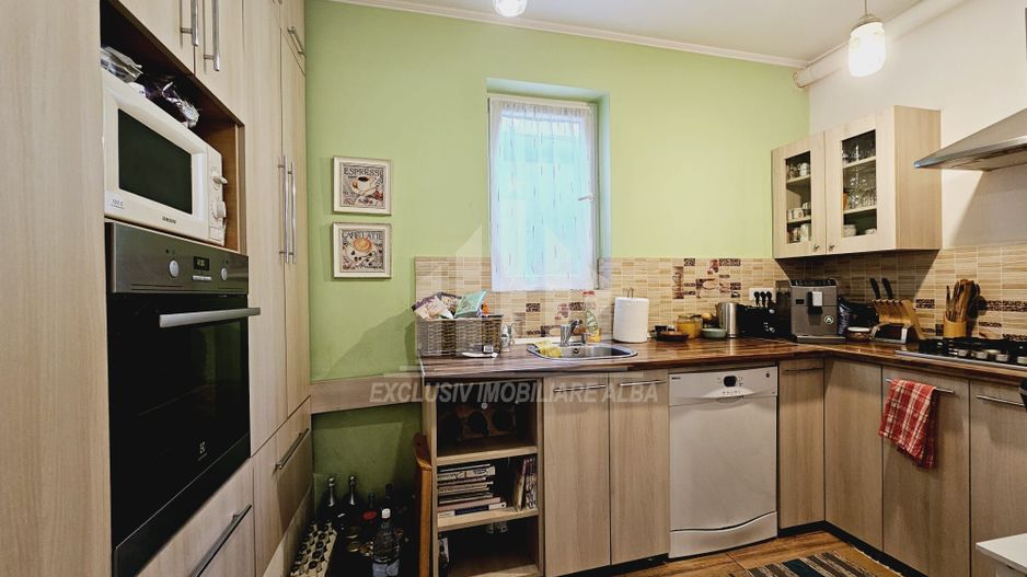 Casa inidividuala | 120 mp | 1256 mp teren | Renovata | Maieri - Poză 4