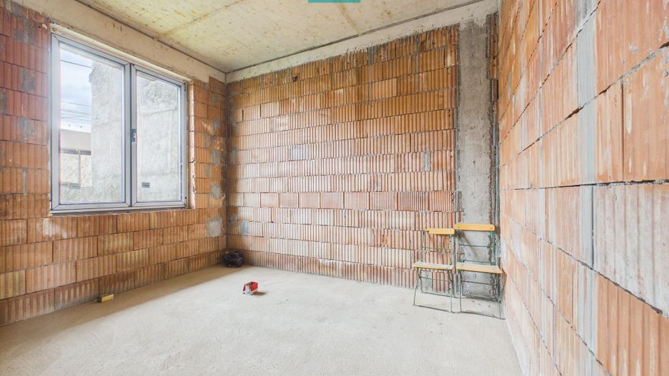 Casă la roșu cu piscină-Pârneava-767 mp teren - Poză 11