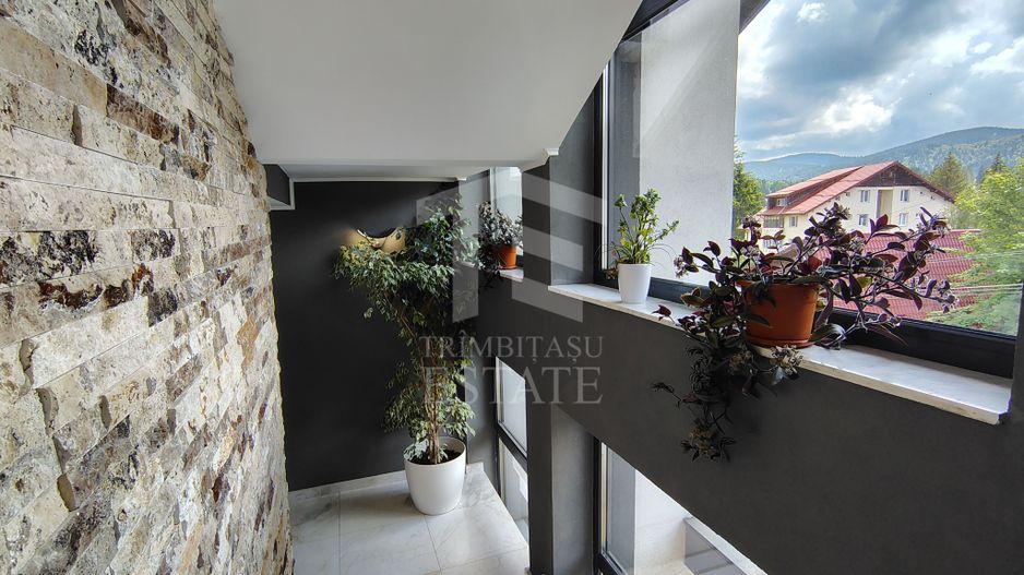 Mobilat utilat integral MODERN | Decomandat | Predeal - Poză 1
