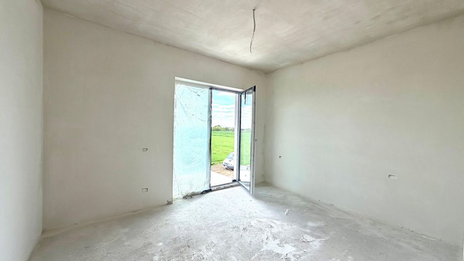 Apartament cu 3 camere -  72 mp - Etaj 1 - Giroc - Poză 4