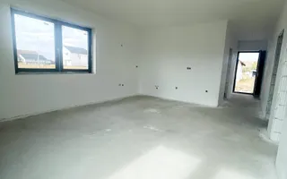 Casă Parter Semifinisată – Oșorhei, utilități complete, teren 515 mp - Poză 12