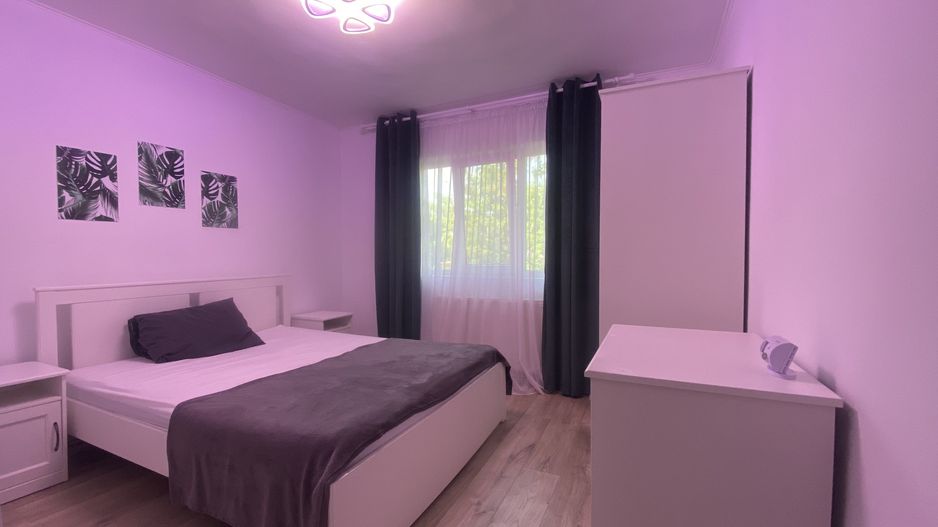 Etajul 1! VAnzare apartament cu 3 camere in Targoviste - micro 11 - Poză 5
