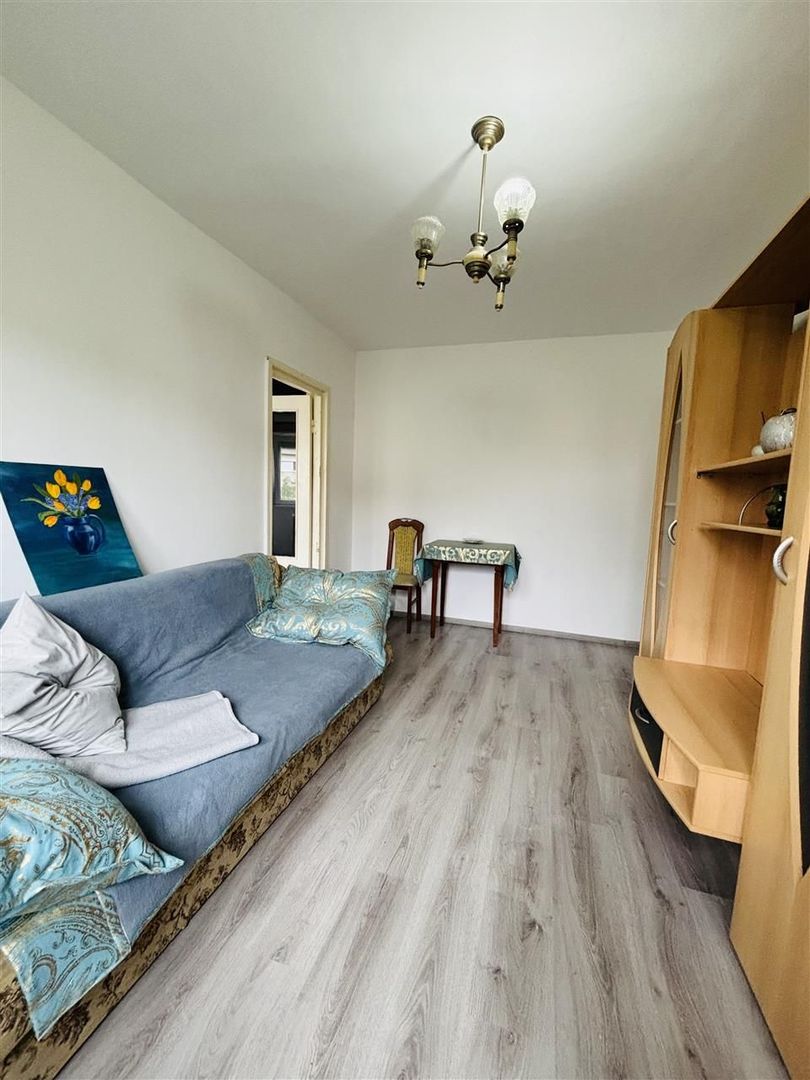 APARTAMENT CU 2 CAMERE SEMIDECOMANDAT ZONA NUFARUL - Poză 2