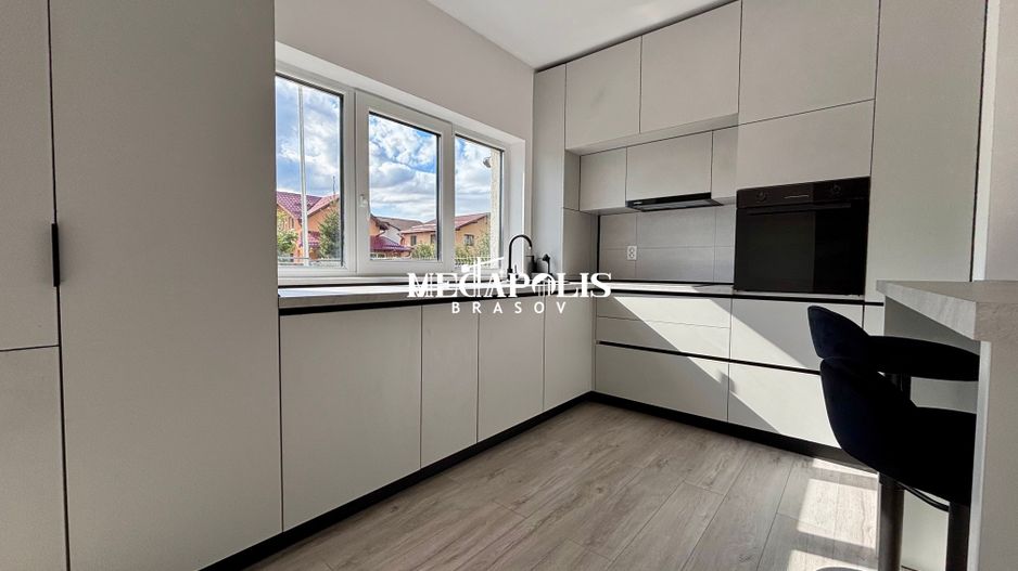 Duplex 4 camere | Prima închiriere | Curte Proprie | Sânpetru - Poză 3