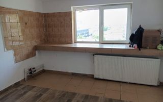 Etaj de inchiriat/ camere+ bai/bucatarie/spalatorie - Poză 18