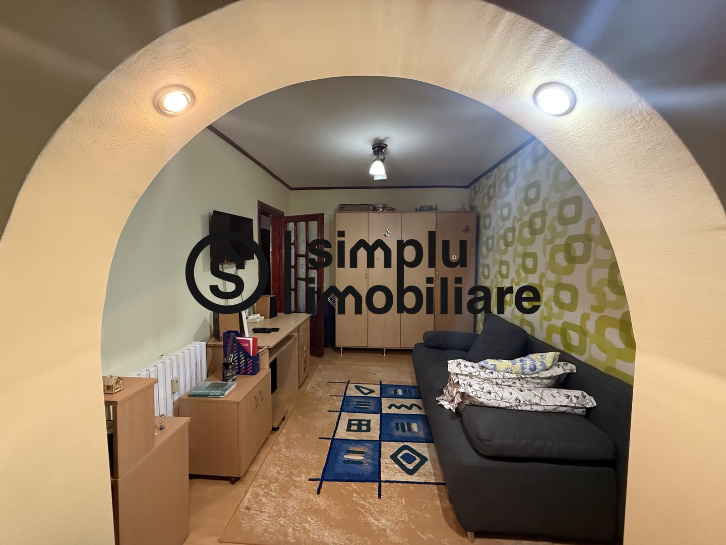 3 decomandate, etaj 2/4, centrala termica, Rovine - 157 000 Euro - Poză 12