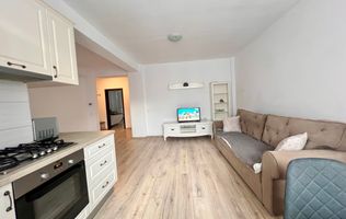 Apartament 3 camere | Semidecomandat | Zona Arex