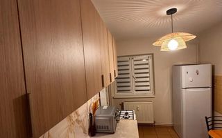 AP. 2 CAMERE- APARATORII PATRIEI, CENTRALA, PARCARE, METROU 7 MIN - Poză 6