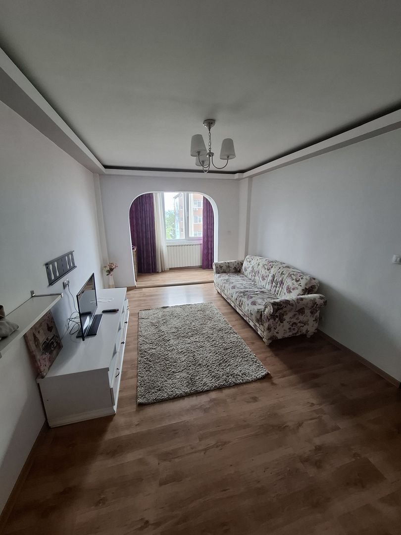 Apartament 3 camere decomandat insula de agrement - Poză 13