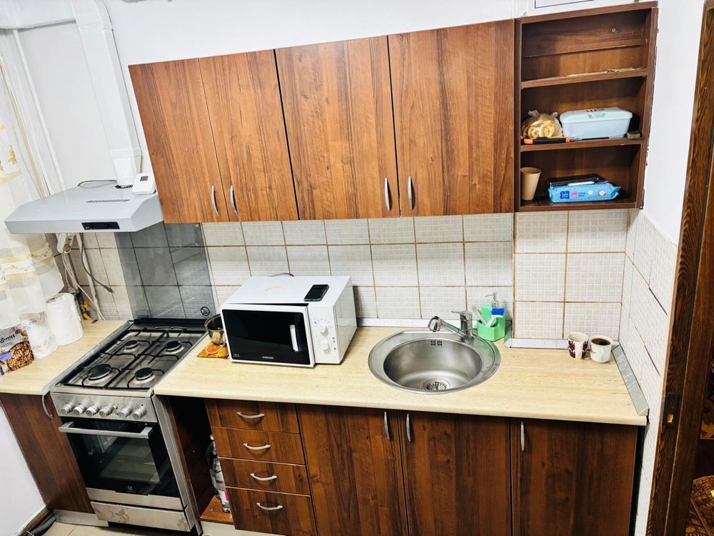 Inchiriez AP 2 decomandat, spital Filantropia, Victor Babes - Poză 8