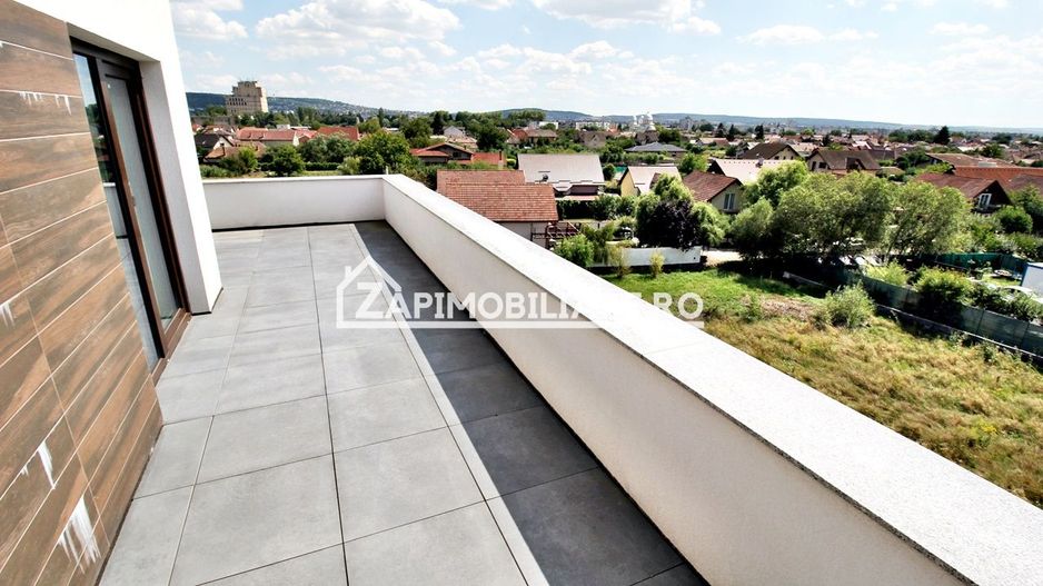 Penthous 3 cam.1 terasă,1 balcon 2 băi,1 dressing,1 parcare - Poză 2