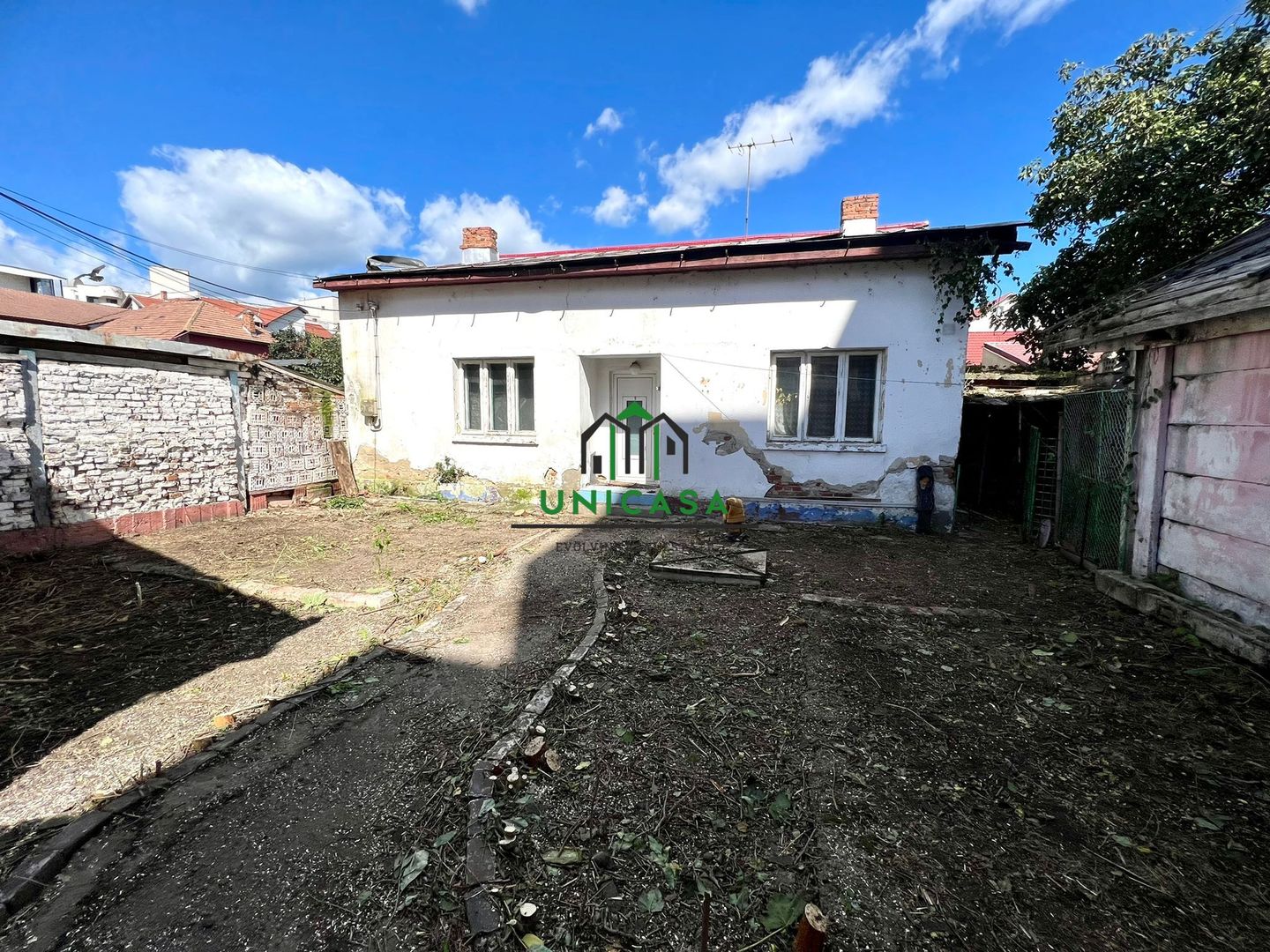 Casa | Centru | Teren 202mp - Poză 1