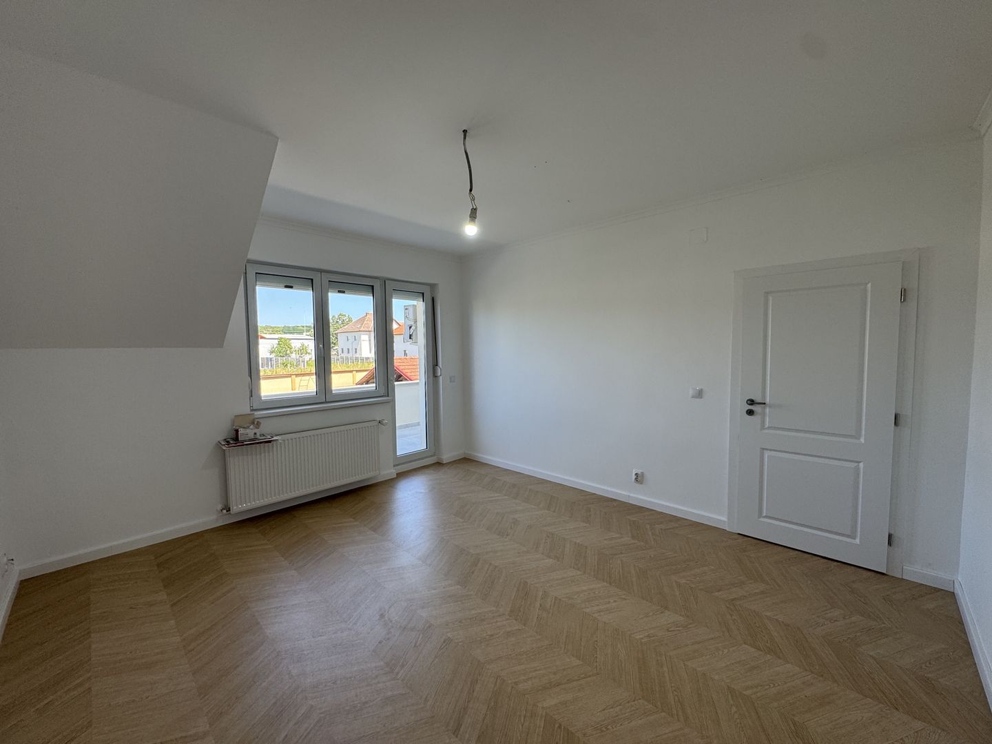 Apartament nr.16 cu 2 camere, boxa si parcare incluse in pret - Poză 6