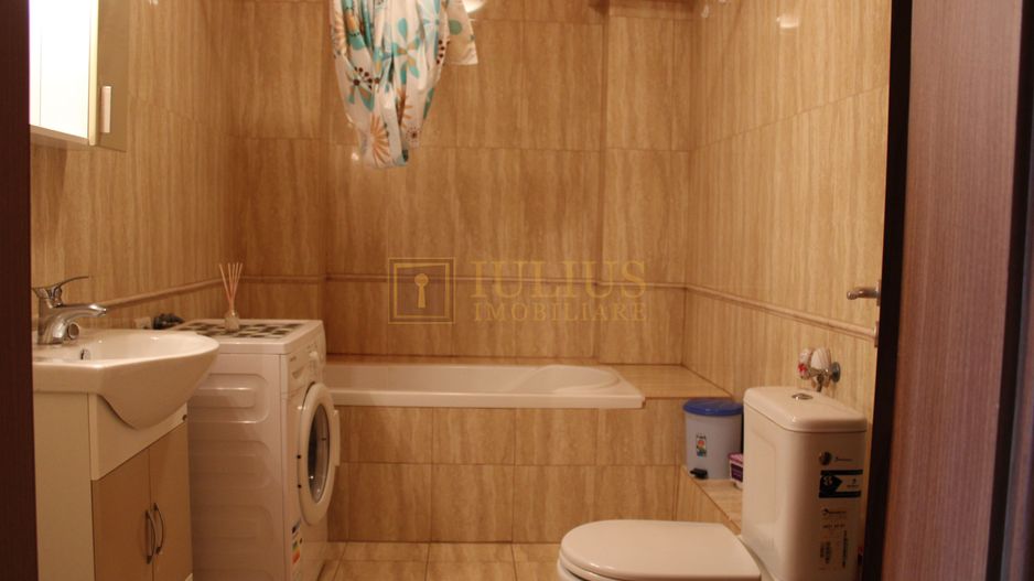 parcare privata, balcon, centrala proprie - Poză 13