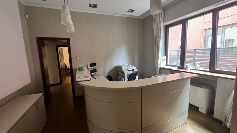 Vila superba Cotroceni - renovata complet premium (COMISION ZERO) - Poză 13