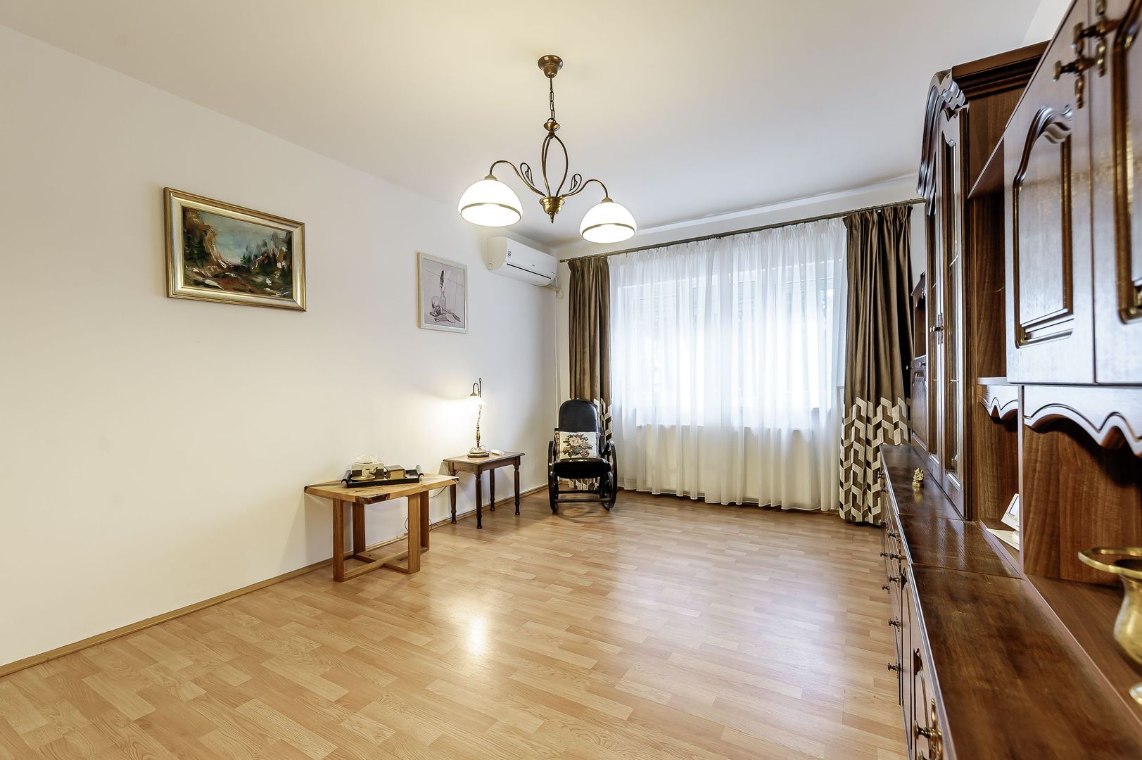 Rezervat Apartament cu 2 camere amenajat, etajul 2, zona Podgoria - Poză 3