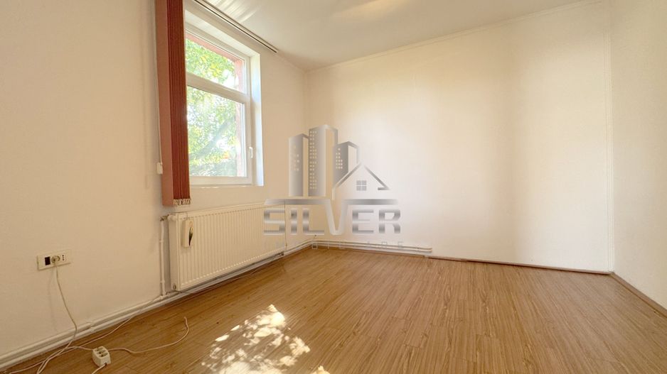 Casa cu curte comuna la 5 minute de Vivo! - Poză 8