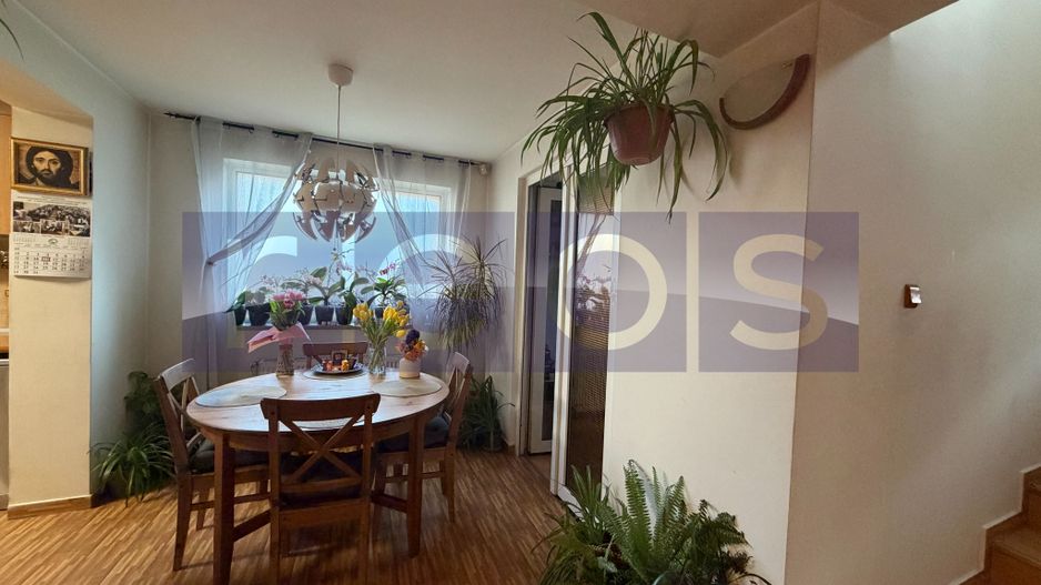 VANARE CASA | 150 MP LOCUIBILI | TEREN 400 MP | PANOURI FOTOVOLTAICE 8 KW | - Poză 5