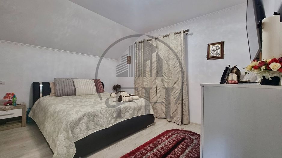 VANDUT/ SOLD - Casa / Vila de vanzare Valu lui Traian - Poză 21