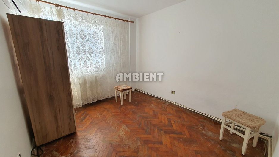 Apartament 2 camere, etaj 3, zona DONICI; - Poză 2