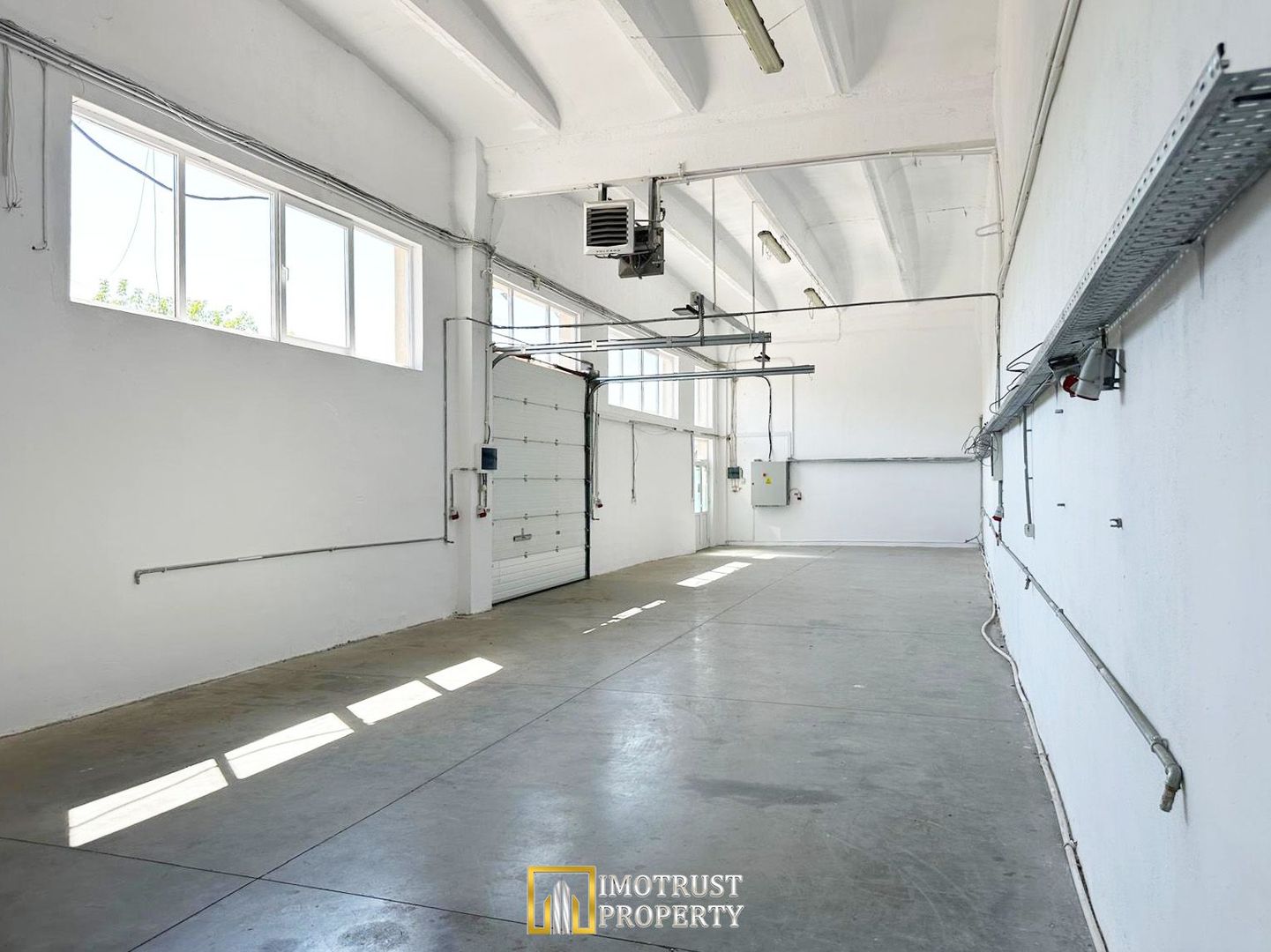Hală industrială de închiriat Arad Vest – 200 mp, acces TIR - Poză 7