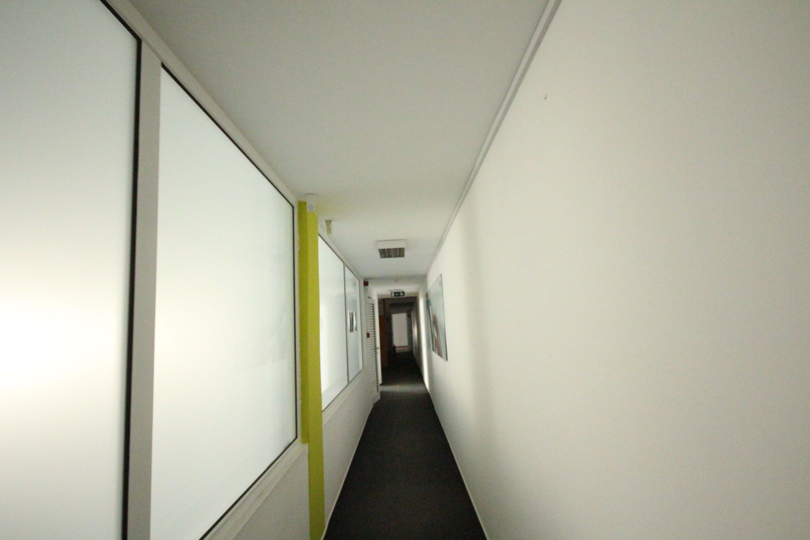 Spatii birouri/servicii - Poză 52