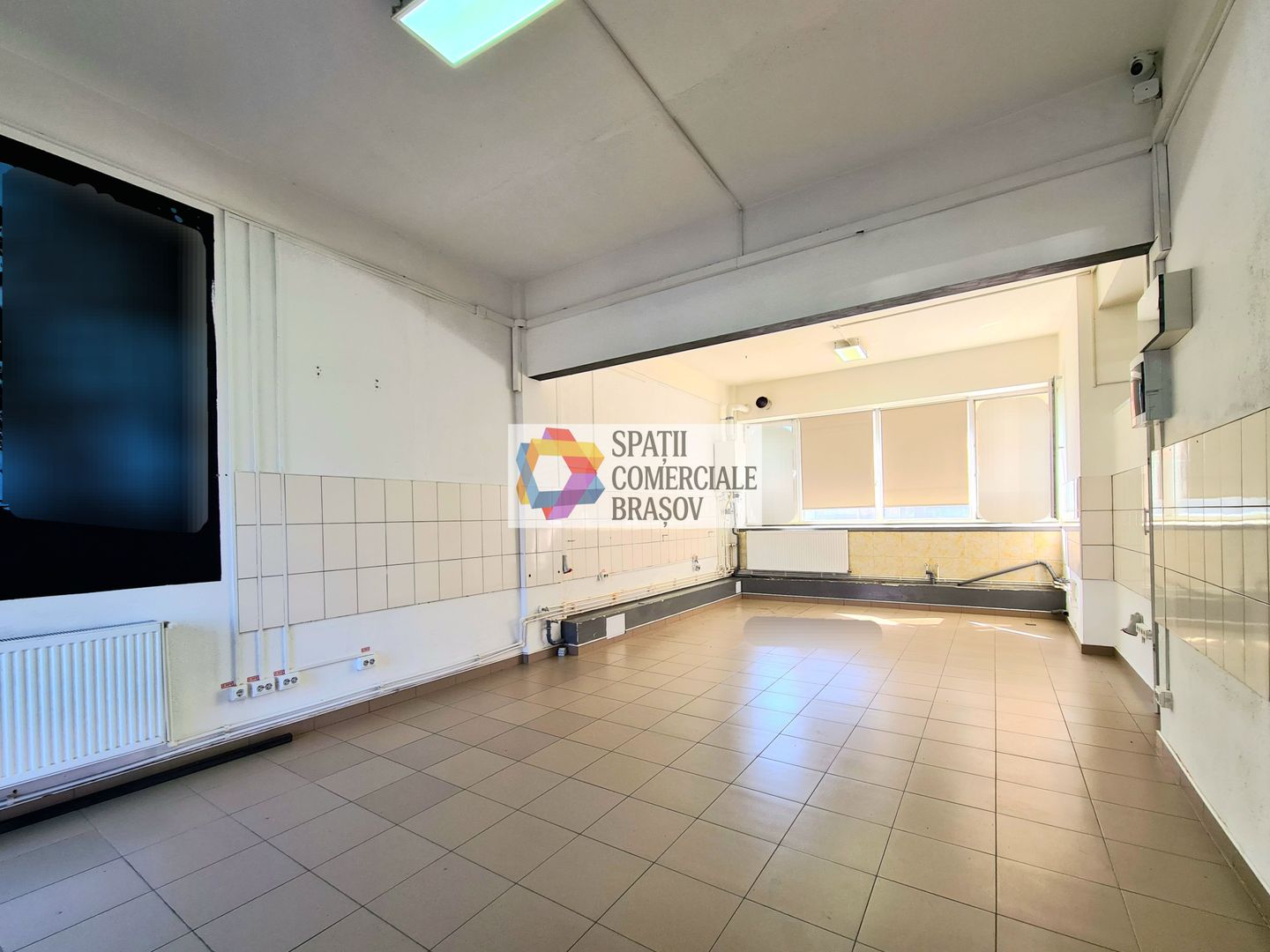 Spatiu comercial de închiriat Brasov - 46 mp cu 380 w # plus- imo.ro - Poză 3