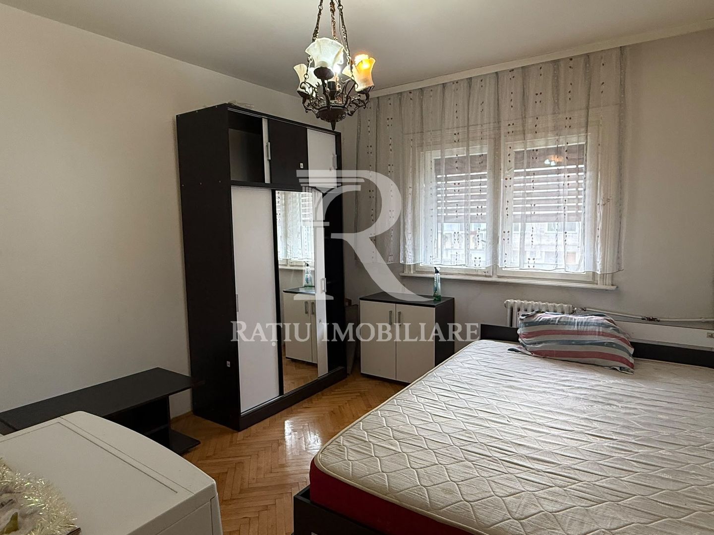 APARTMENT CU 4 CAMERE ÎMPARTIT ÎN 2 (55, 45 MP) | IOSIA | ORADEA | BH - Poză 4