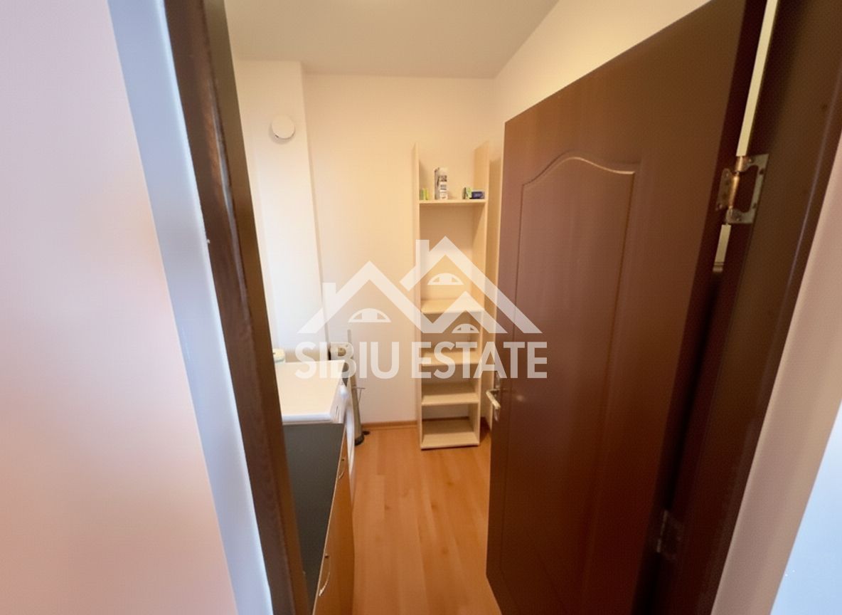 Apartament 3 Camere 87mp - Sibiu, Parcare, Curte Privată cu Foișor - Poză 13