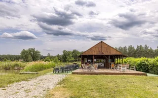 Afacere functionala - MOTEL si CAMPING cu terasa, piscina si lacuri pescuit - Poză 20