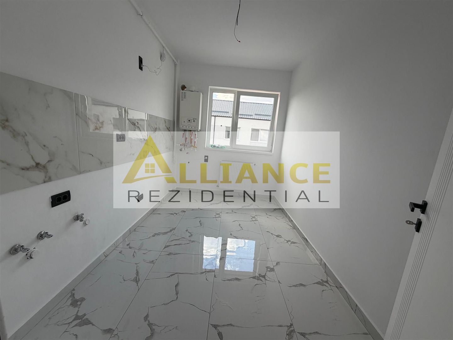 DISCOUNT 3-5% - APARTAMENT 3 CAMERE 2 BAI - Sector 4 - OFERTA LIMITATA - Poză 2