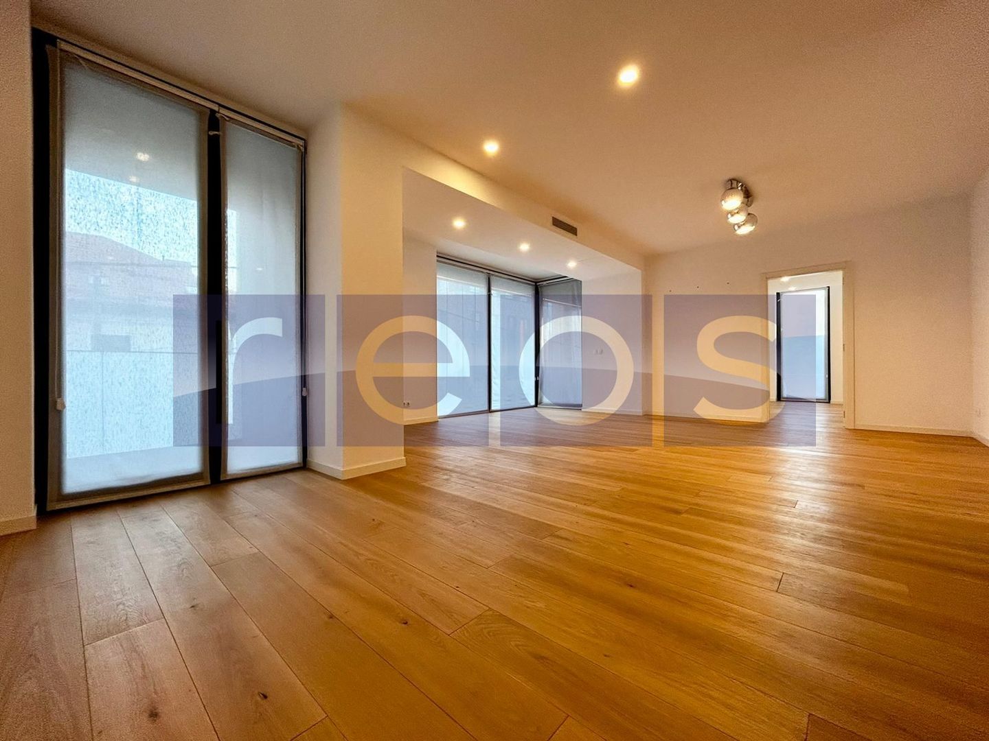 Închiriere Apartament Lux 2 Camere | Terasă 25 mp | Kiseleff - Poză 1