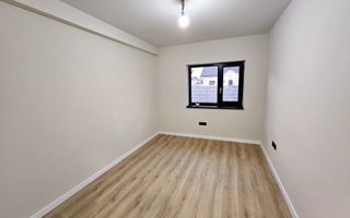 Casa 4 camere, 355 mp teren, gata de mutat, cartier Orizont - Poză 13