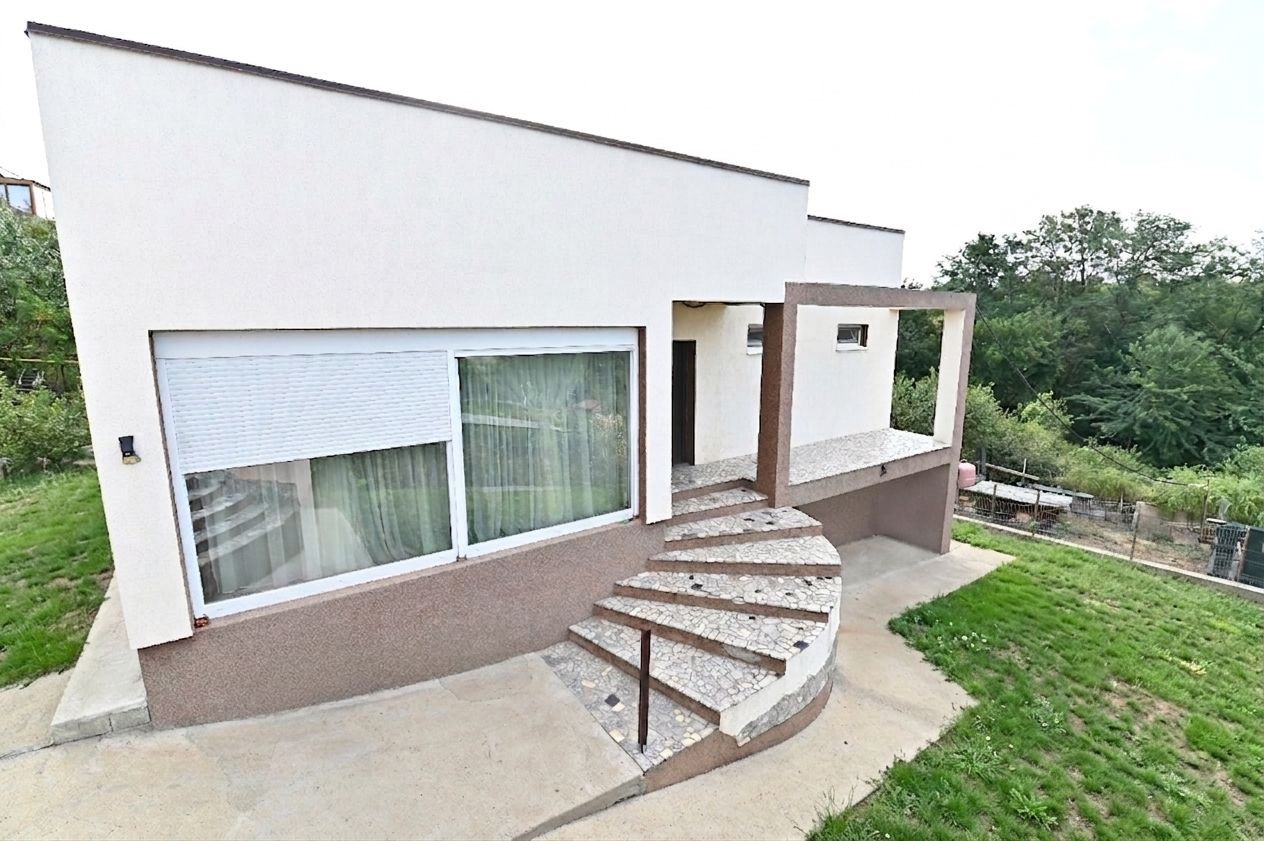 Doua case de vanzare in Carcea | 1.066 mp teren | 0% Comision - Poză 2