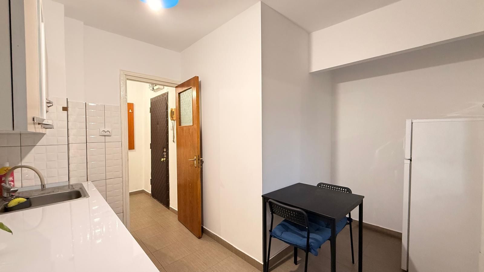 Metrou Universitate - 2 Camere 3/7 - Poză 3