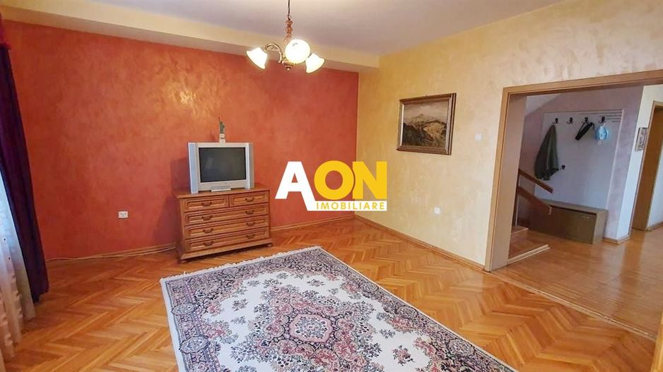 Casa 4 camere, garaj, 680 mp teren, ultracentral, Alba Iulia - Poză 4