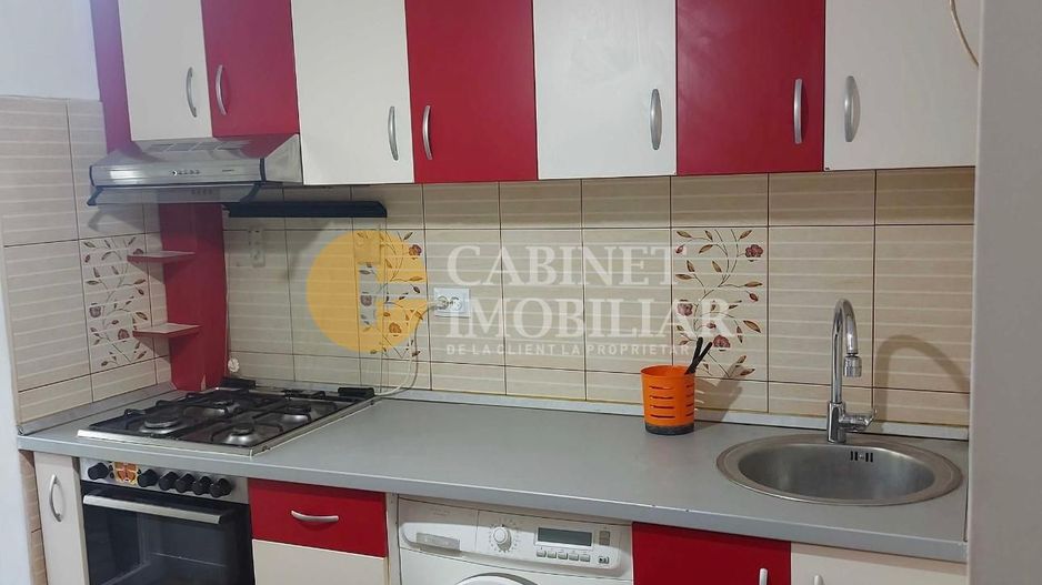 Nicolina -Apartament 3 Camere Decomandat -Etaj 3/4 Bloc 1986 - Poză 3