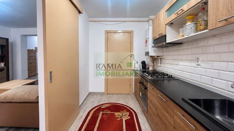 Apartament 2 camere , 55 mp, P/3, Parcare cu barieră, Tractorul - Poză 1