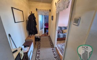 P 1231 - Apartament cu 3 camere în Târgu Mureș, Dâmbu Pietros, hol pătrat - Poză 9