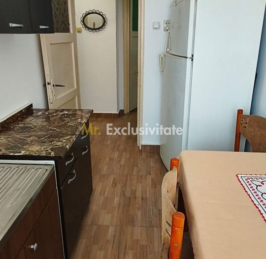 Vânzare apartament 2 camere Central Târgu Jiu etaj 2 - Poză 7