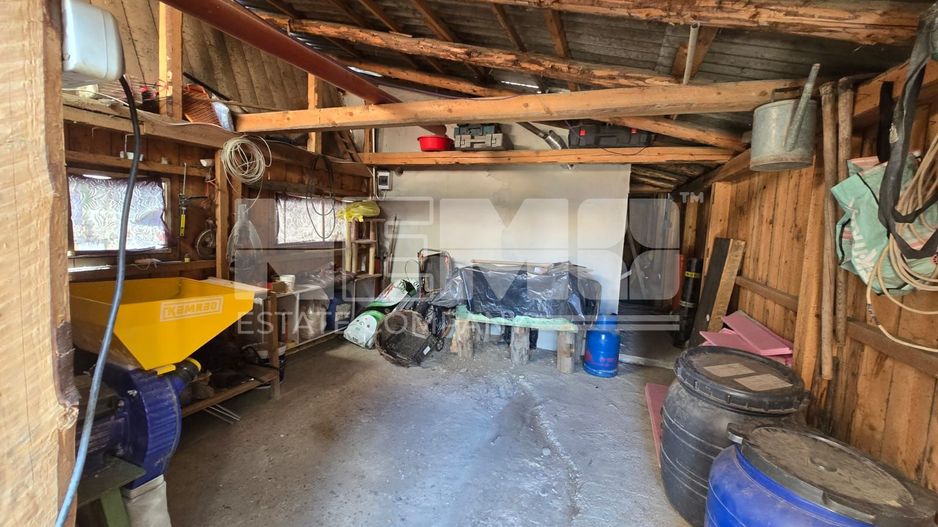 Casă la roșu la 165000 euro I Pe teren de 32 de ari I Măneuți - Poză 20