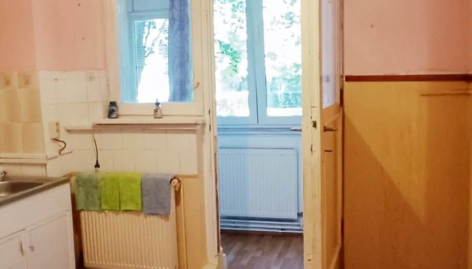 Apartament circular in cartierul astra - Poză 12