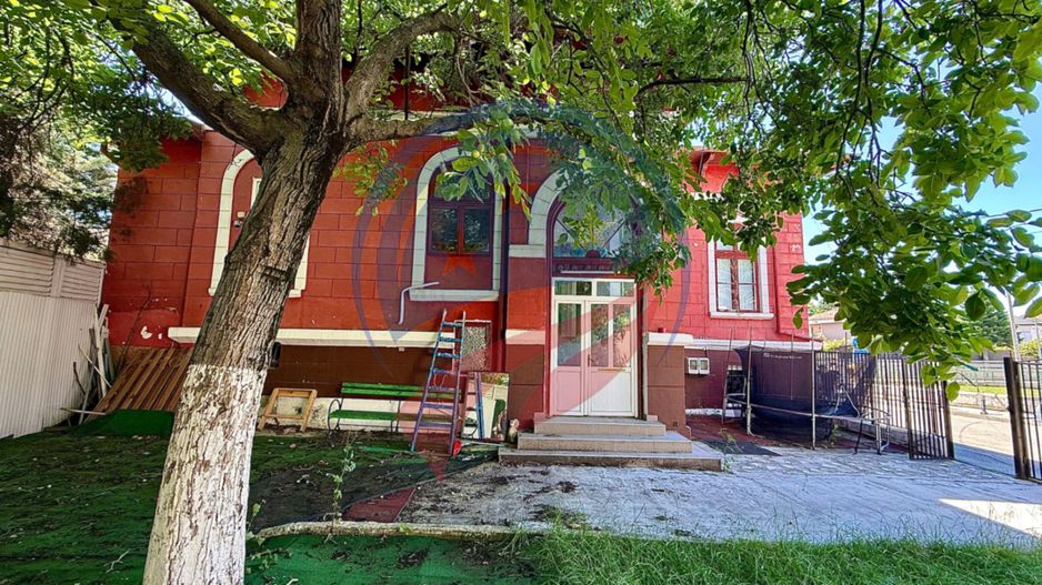 Casa de vanzare-vis-a-vis de Casa Studenților/Craiova - Poză 5