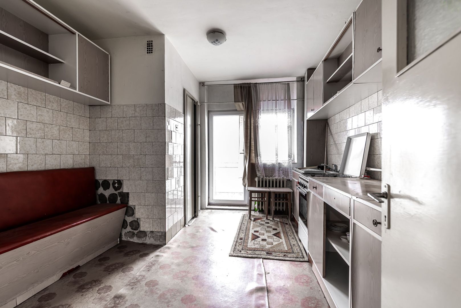 Apartament spatios in centrul orasului Chisineu Cris - Poză 5