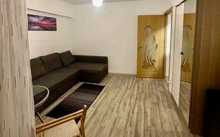 VANZARE GARSONIERA + BOXA PIATA VICTORIEI KISELEFF 27MP DECOMANDATA - Poză 2