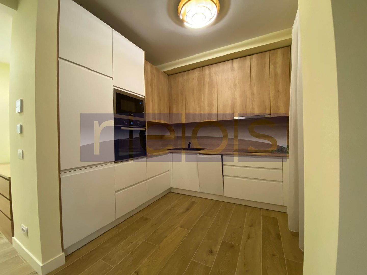 APARTAMENT 2 CAMERE ZONA EMINESCU + PARCARE - Poză 2