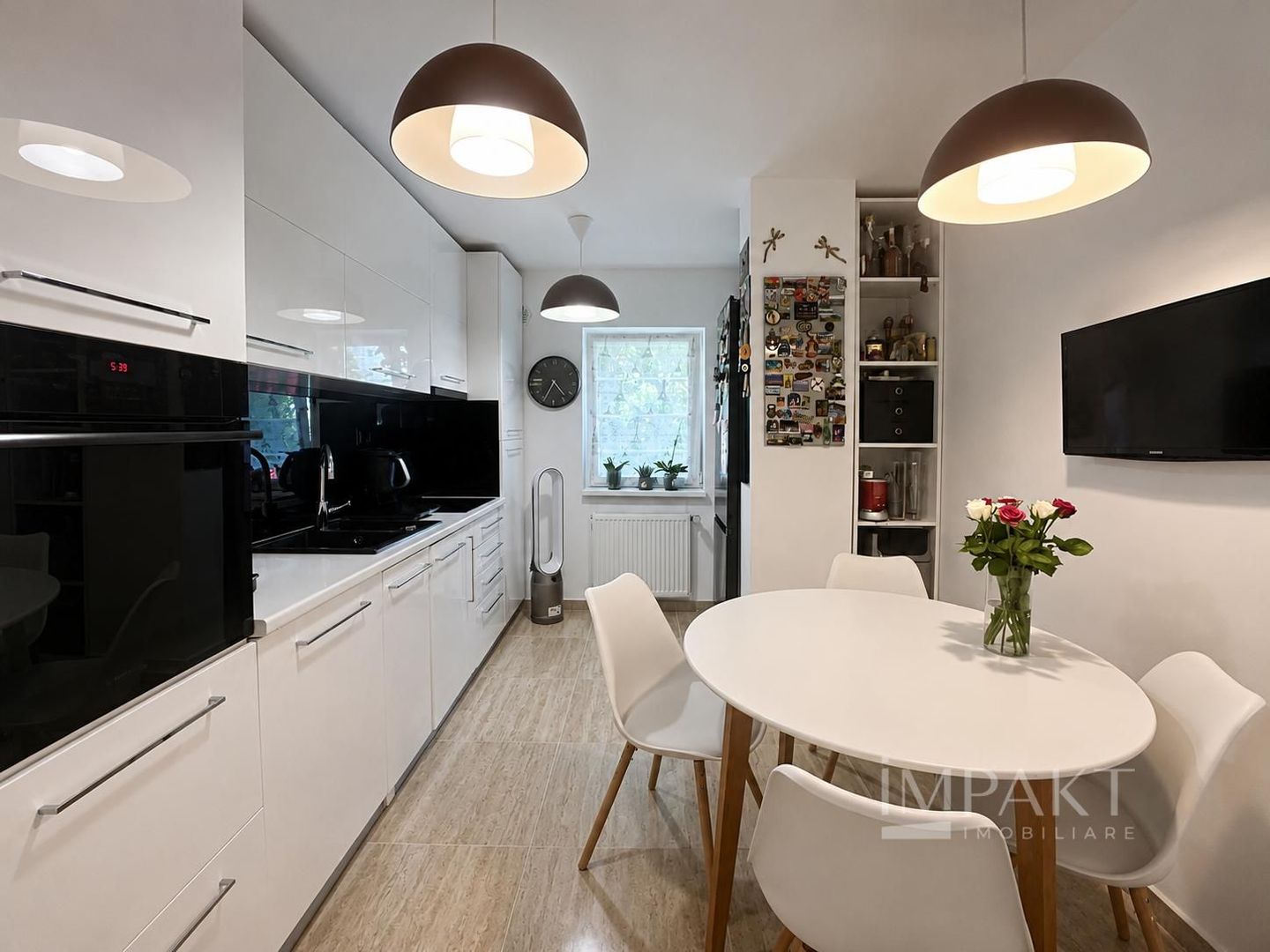 Apartament cu 3 camere in Grigorescu - Poză 4